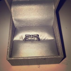Pandora Bow Ring